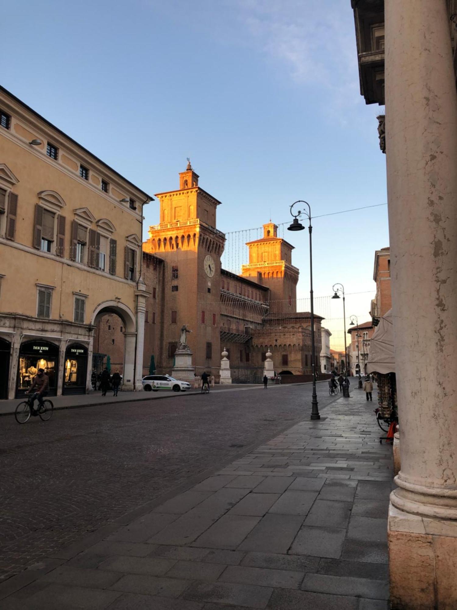 Palazzo Sabbioni Suite Del Conte Elegant Suite In Old Monastery City Center Ferrara Zewnętrze zdjęcie